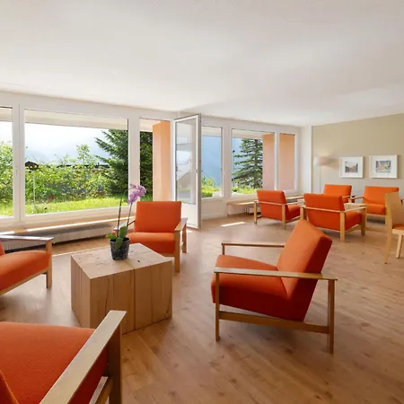 Apartamento Promenade - Utoring-74 By Interhome *